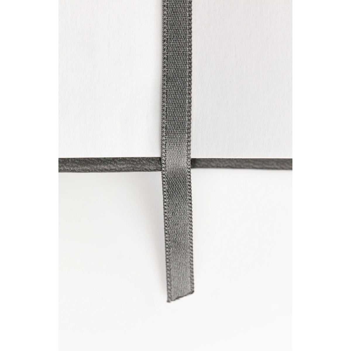 DARWI blocco da disegno Black A4 140 g 80 fg