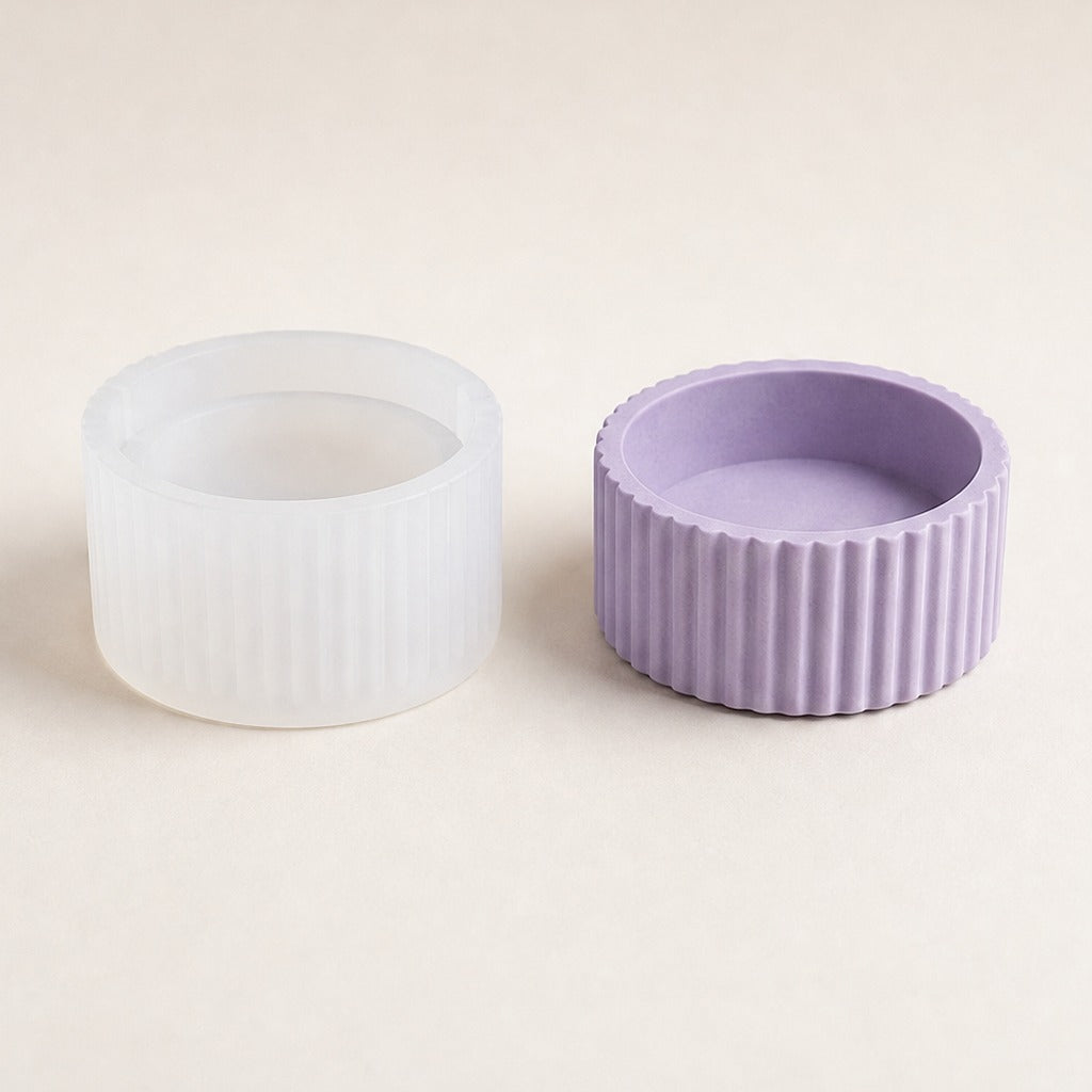 Stampo flessibile in silicone per colata di decorazioni per la casa – nízka vrúbkovaná dóza – ⌀ 8,2 × 4 cm